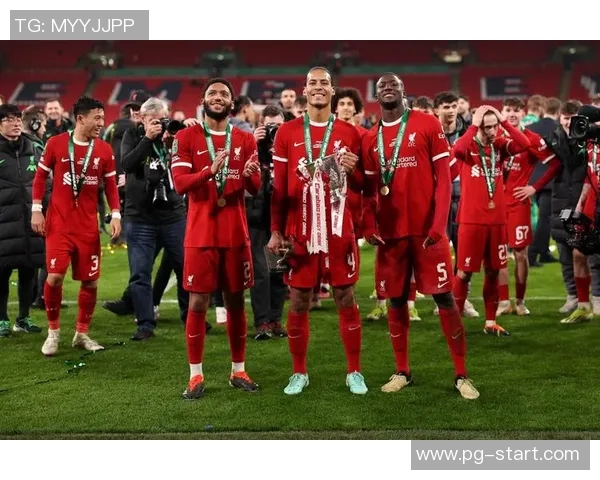 曼联绝杀拜仁全场沸腾精彩瞬间解析与战术分析